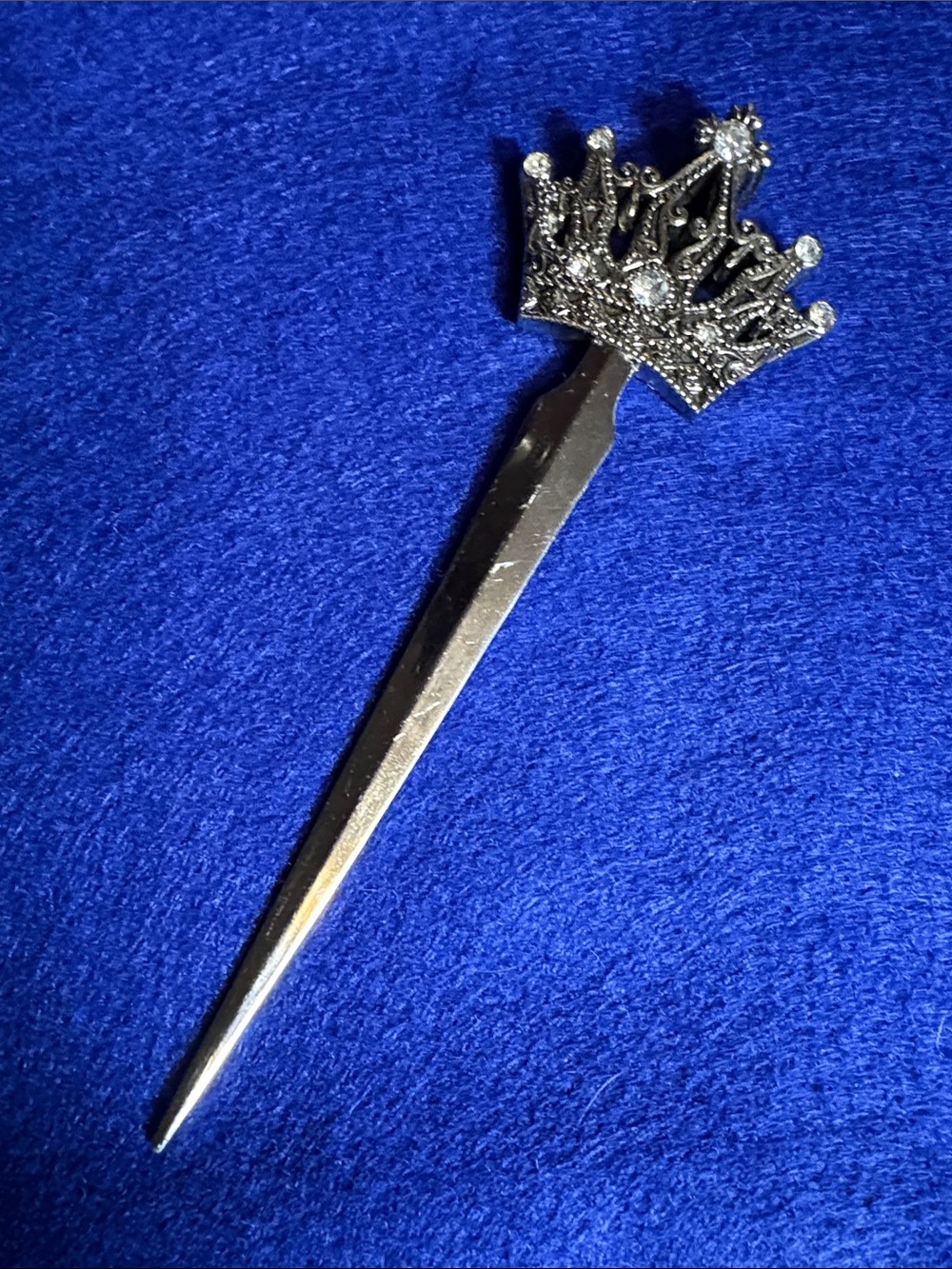 👑 Silver Crown Letter Opener